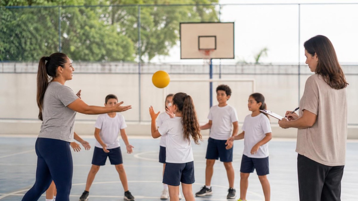 Imagem do curso PSICOPEDAGOGIA INSTITUCIONAL E EDUCAÇÃO FÍSICA ESCOLAR